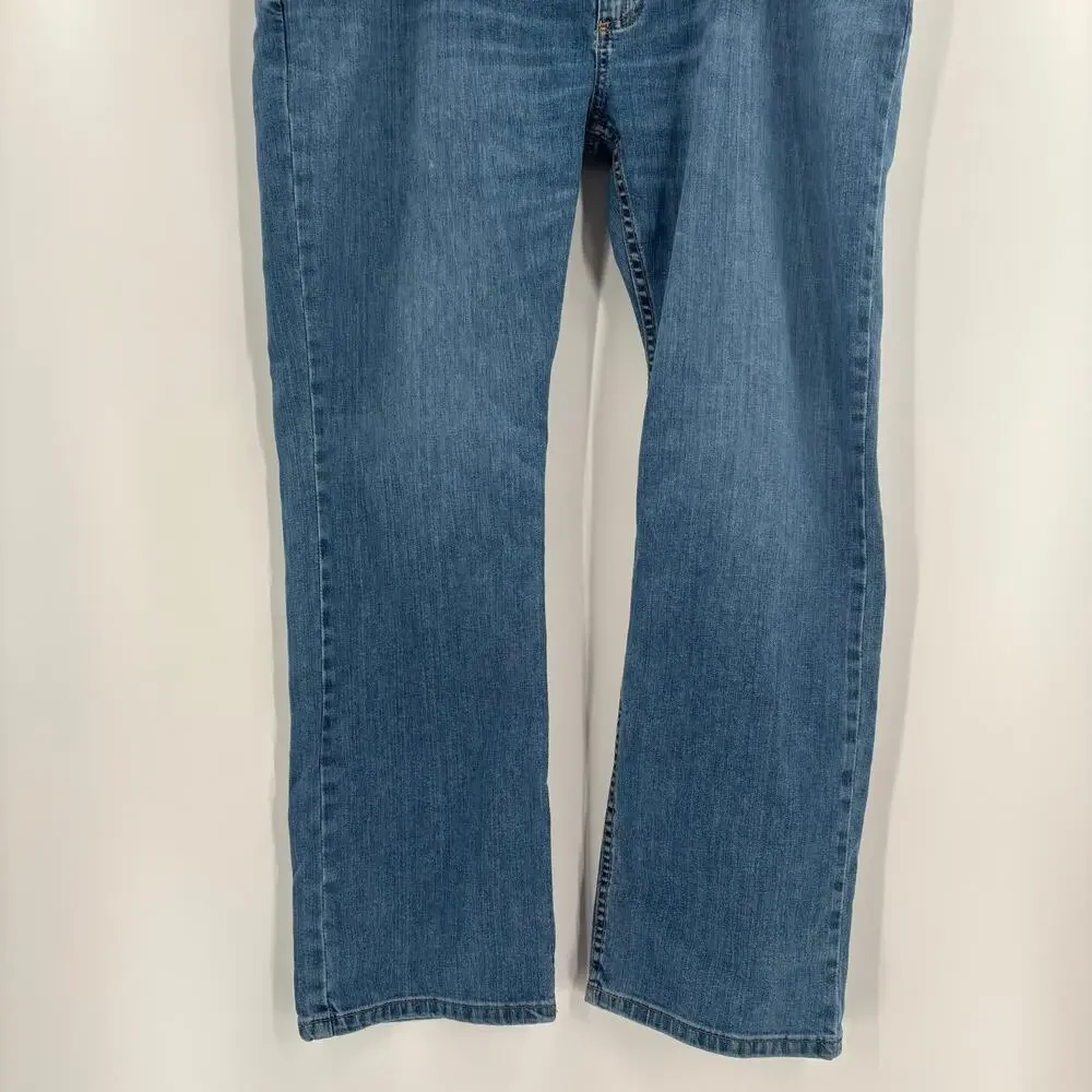 Carhartt Mens 40x30 Relaxed Fit 5 Pocket Design Medium Wash Blue Jeans